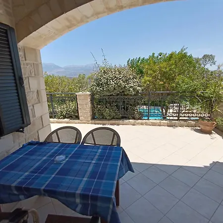 Villa Artemis - Kalamaki Holidays