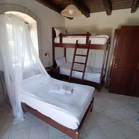 Artemis - Kalamaki Holidays Villa *