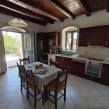 Artemis - Kalamaki Holidays * Kamilari